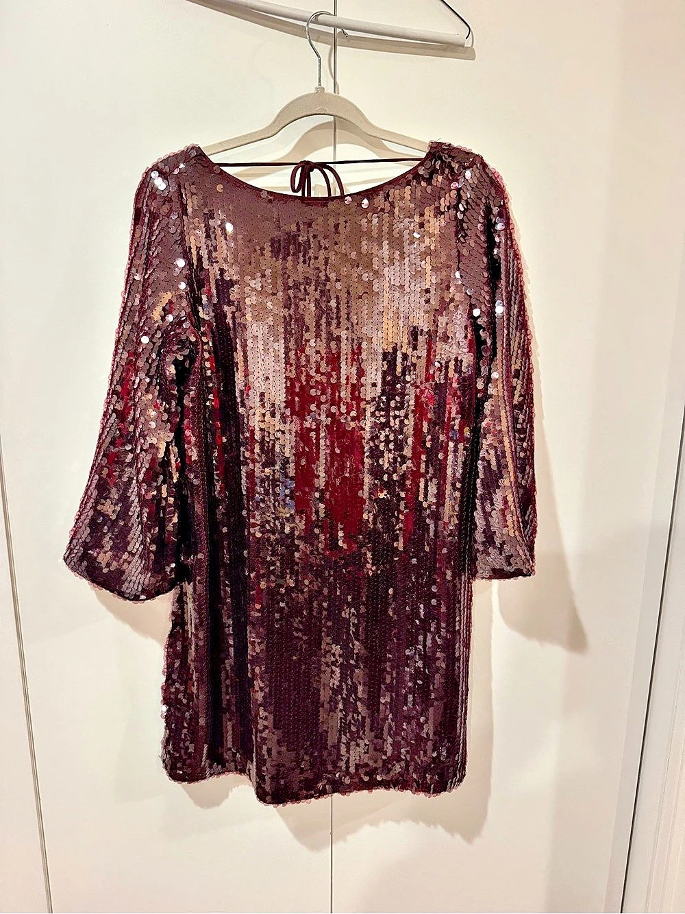 Banana Republic Sequin Mini Dress in Burgundy & Black Size Small NWT